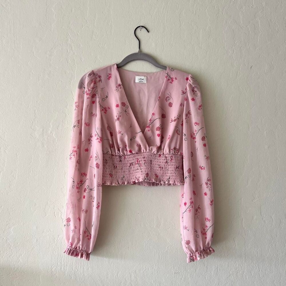 Aritzia Women's Pink Blouse